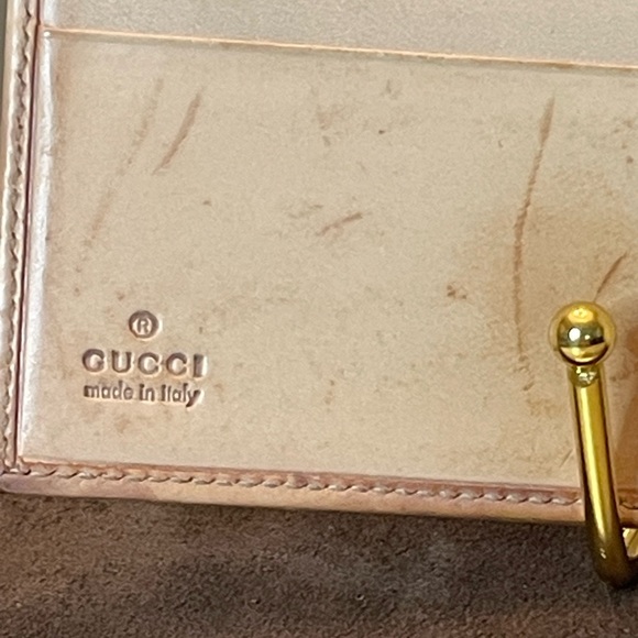 Gucci cream compact wallet with raspberry floral pattern - Picture 14 of 16